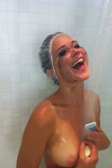 Interesting Jennifer Lawrence photo.