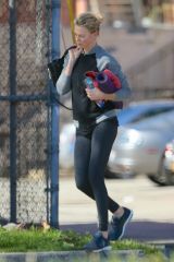 Charlize Theron leaving her yoga class