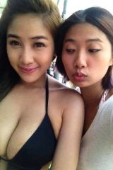 (X-post from r/realasians) Eyes on the size
