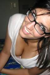 Glasses with a little downblouse