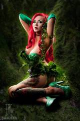 Poison Ivy by Jade Zombie (x-post /r/CosplayHeels)