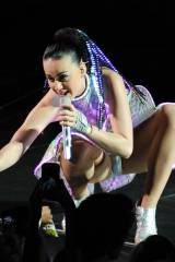 Katy Perry Spreading Her Legs