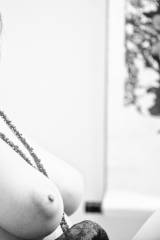 B/W