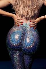 Khloe Kardashian glittery ass