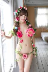 Flower power natural beauty (xpost /r/JapanPornsta...
