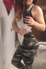 Camo cant hide the booty!