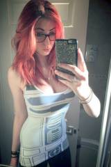 Red Haired Geek Girl (via /r/MirrorSelfie)