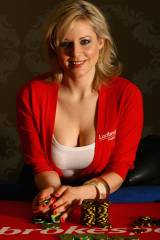 Abi titmuss