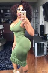 Green dress. Filled out