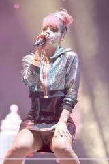 Lily Allen in scheeßel, Germany (x-post from /r/O...