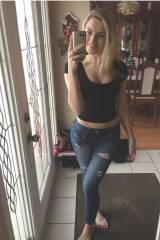 Blonde Teen Skinny Jeans