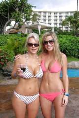 Mother-daughter bikini day