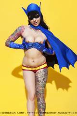 Batgirl, radeosuicide