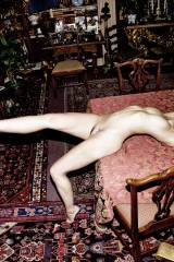 Daisy Lowe completely nude