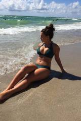 Curvy beach girl