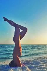 [Self] Nude yoga on the beach
