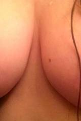 (F)resh outta the shower. Time to strap these girls in and go to work :/