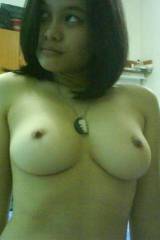 Short haired Malay chick (more in comments) (x-post /r/NSFW_Malaysia)