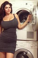 Emily Barrys Laundry