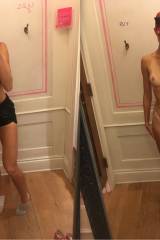 Fit Girl Changing Room On/Off