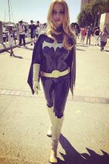 Tara Strong as Batgirl (xpost /r/cosplaygirls)