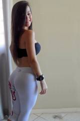 White Yoga Pants Are The Best Yoga Pants