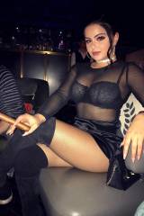 Ariel Winter is growing up to be one hot bimbo