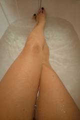 Taking bath [f]
